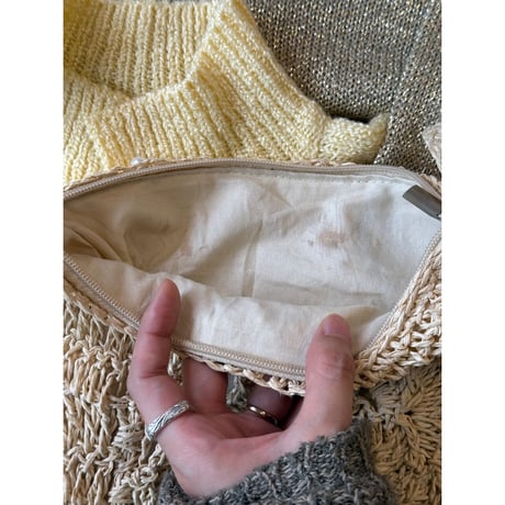 straw shoulder bag