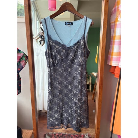 lace midi dress