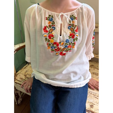 floral embroidery tunic