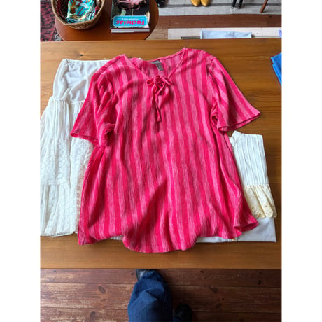 pleats tops