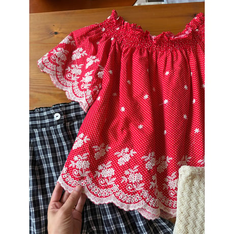 embroidery blouse