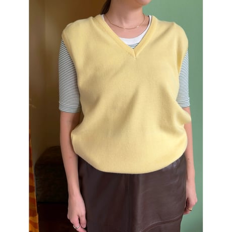 made in Italy lemon yellow knit vest