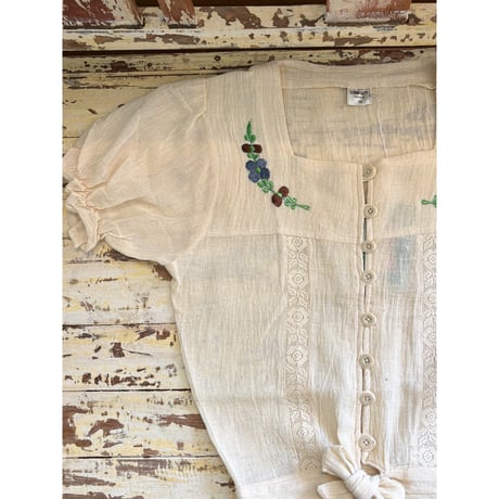 70s~80s embroidery blouse