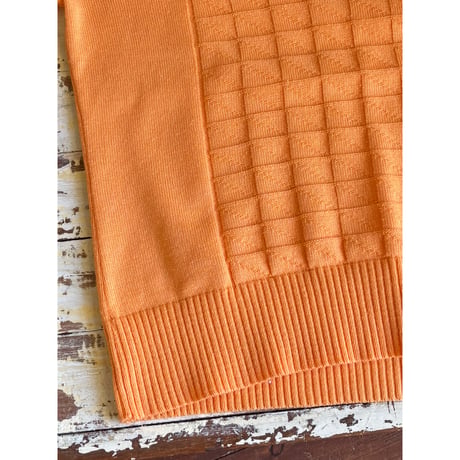 orange s/s knit tops