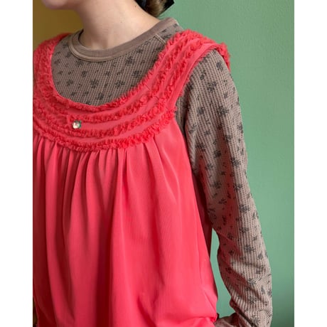 see-through sleeveless tops