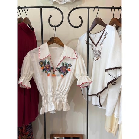 floral embroidery tunic