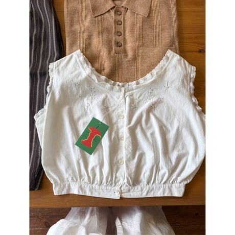 cotton sleeveless blouse