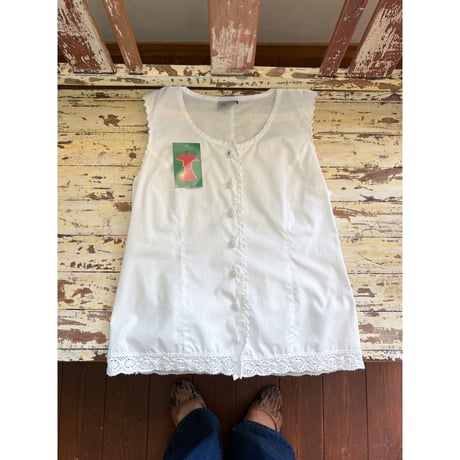 design sleeveless tops