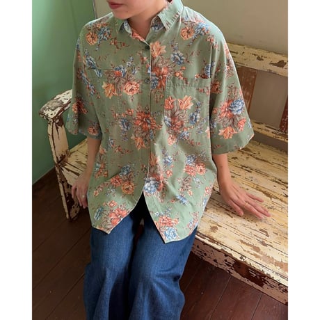 made in USA flower pattern s/s shirt