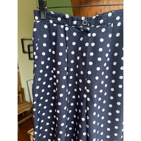 dot shorts
