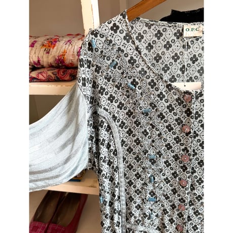 beads embroidery design tunic