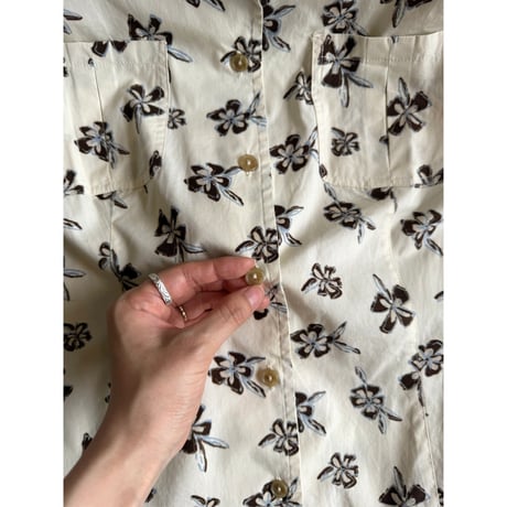 made in Italy floral sleeve less shirt