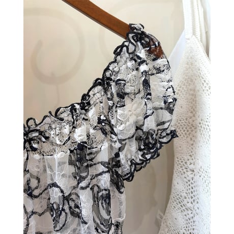 floral design lace tunic