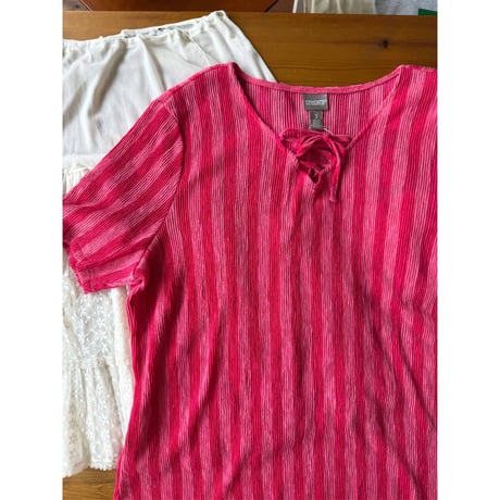 pleats tops