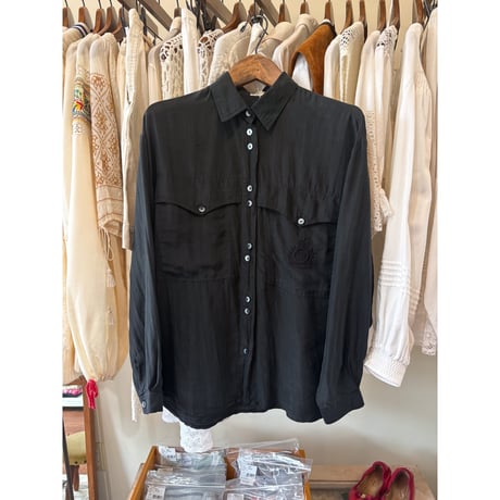 embroidery design shirt