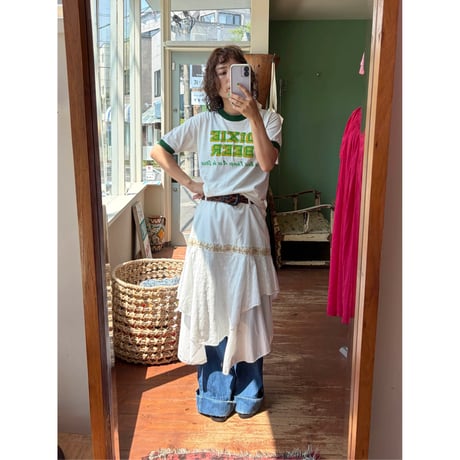 linger tee