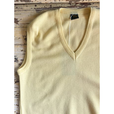 made in Italy lemon yellow knit vest