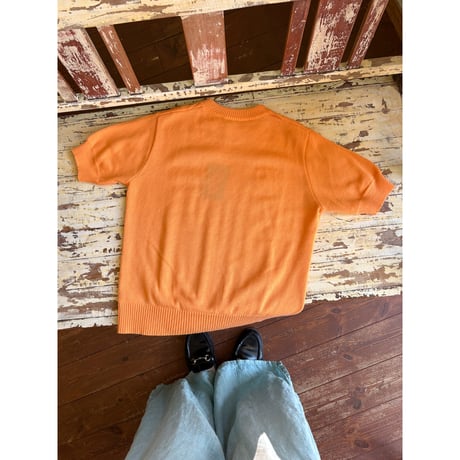 orange s/s knit tops