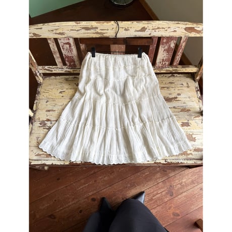 design midi skirt