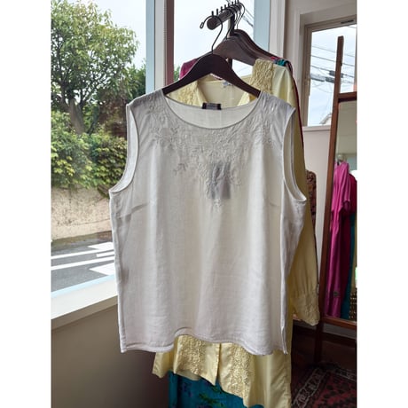 linen sleeveless tops