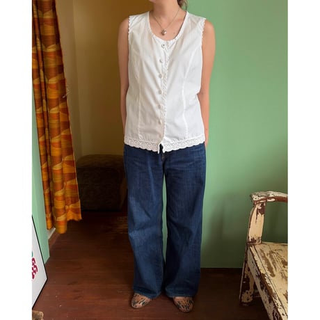 design sleeveless tops