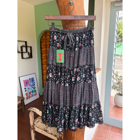 floral midi skirt