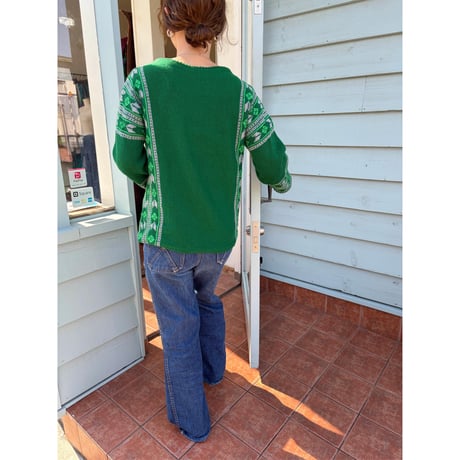 green design sweater