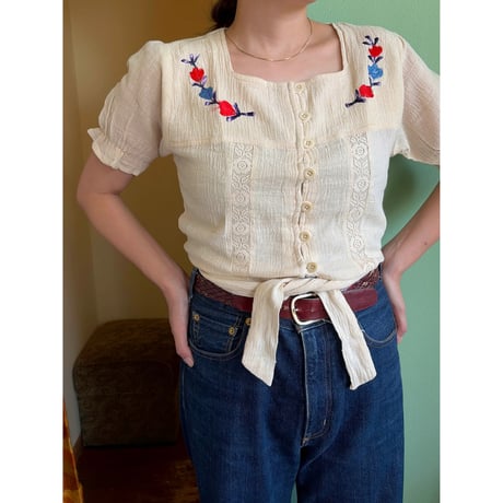 70s~80s embroidery blouse