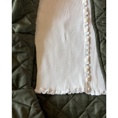 frill design knit tops