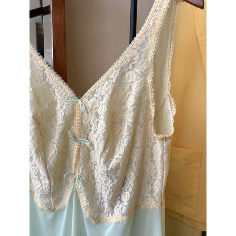 lace design dress