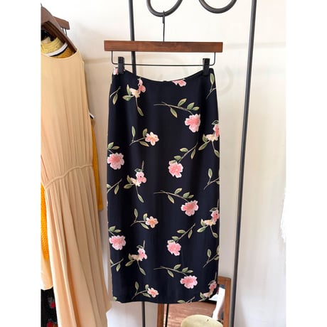 floral pattern skirt