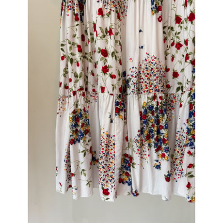 floral skirt