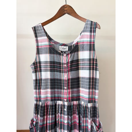 made in India check pattern sleeve less dress