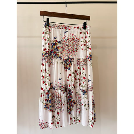 floral skirt