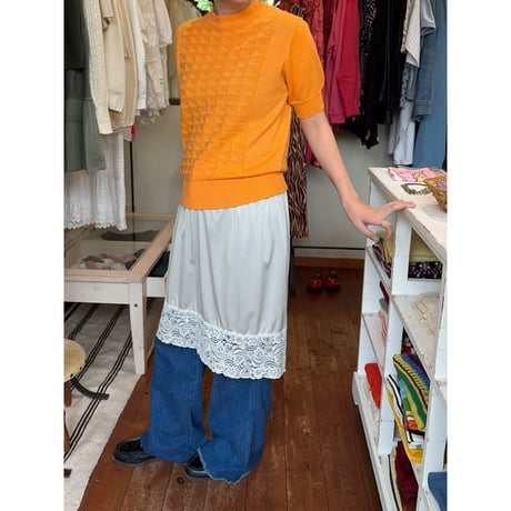 orange s/s knit tops
