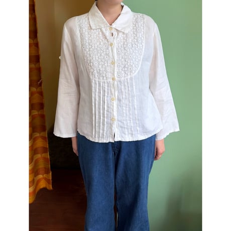 lace design shirt