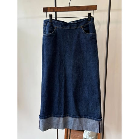 low waist denim skirt