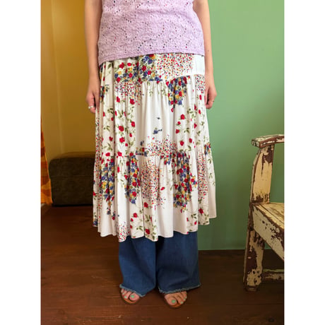 floral skirt