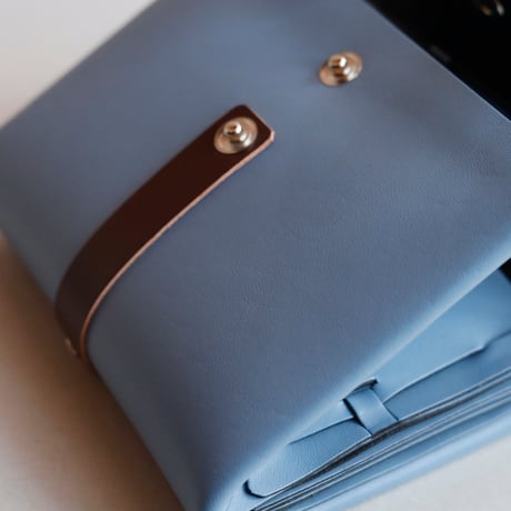 [archive] スジ・黒点あり リボン ショートウォレット グレイブルーxブラウン/ ribbon short wallet #grayblue x brown