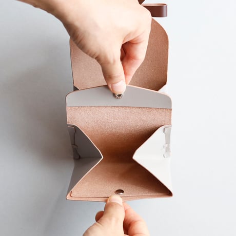 [sou series]  リボン ショートウォレット グレージュxブラウン/ ribbon short wallet #greige x brown