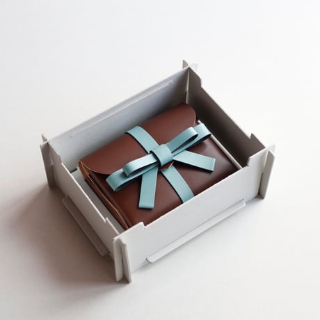 [sou series]  リボン ショートウォレット ブラウンxスモーキーミント/ ribbon short wallet # brown x smoky mint