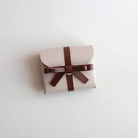 [sou series]  リボン ショートウォレット グレージュxブラウン/ ribbon short wallet #greige x brown