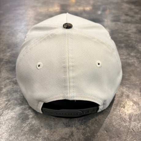 USA買付 NEW ERA 9FORTY A-FRAME NEW YORK YANKEES REALTREE CAMO CAP IVORY / OLIVE　NEWERA-113