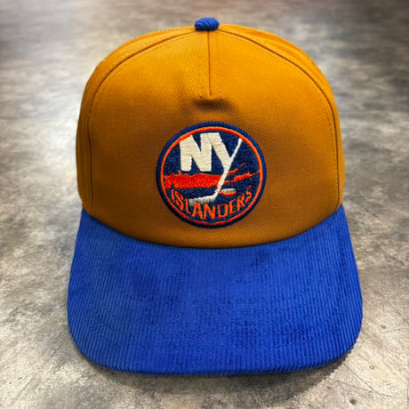 USA買付　AMERICAN NEEDLE NEW YORK ISLANDERS 2-TONE SNAPBACK CAP / HAZEL  BROWN × ROYAL　AN-38
