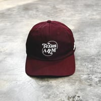 USA買付 TEXAS A&M AGGIES ADIDAS SEASONAL HALF FONT ADJUSTABLE CAP – MAROON　US-91