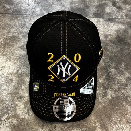 USA買付 NY 2024 Postseason 9FORTY Stretch-Snap Cap – Black / Gold　NEWERA-97