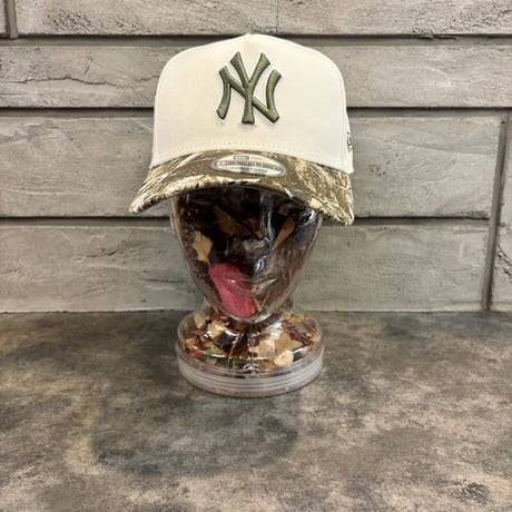 USA買付 NEW ERA 9FORTY A-FRAME NEW YORK YANKEES REALTREE CAMO CAP IVORY / OLIVE　NEWERA-113
