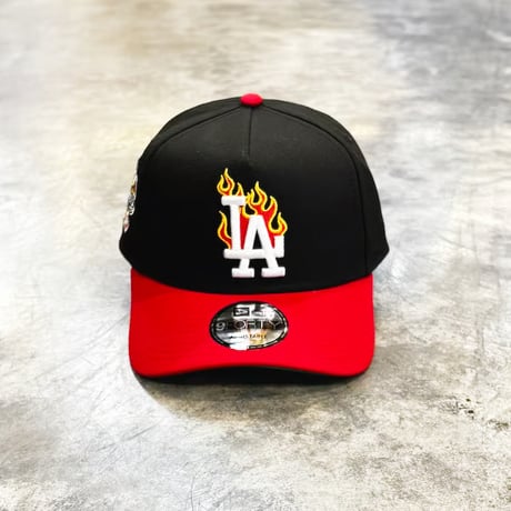 USA買付 SUGAR & SPICE LOS ANGELES DODGERS 100TH ANNIVERSARY PATCH FLAME – BLACK / RED　NEWERA-106