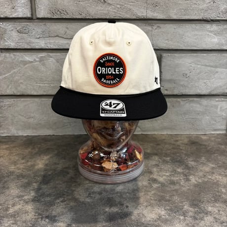 USA買付 BALTIMORE ORIOLES ’47 PAYSON CAPTAIN SNAPBACK CAP – NATURAL / BLACK　US-87