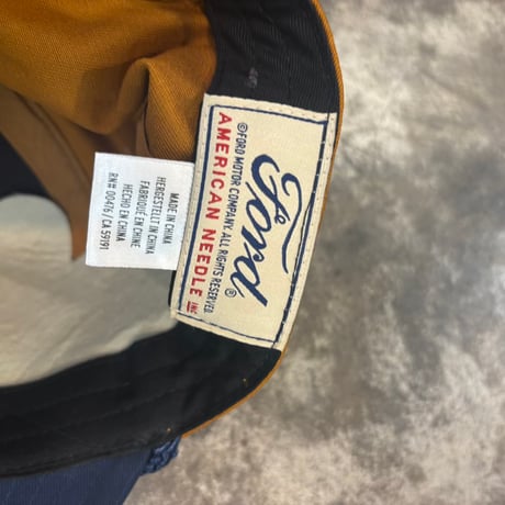USA買付　AMERICAN NEEDLE Ford Bronco Rope Snapback Cap – Mustard/Navy　AN-31